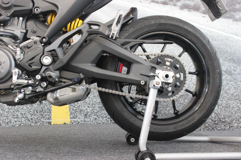 DUCATI MONSTER 937cc