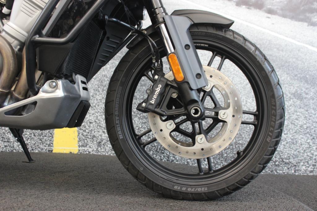 HARLEY-DAVIDSON PAN AMERICA 1250 SPECIAL