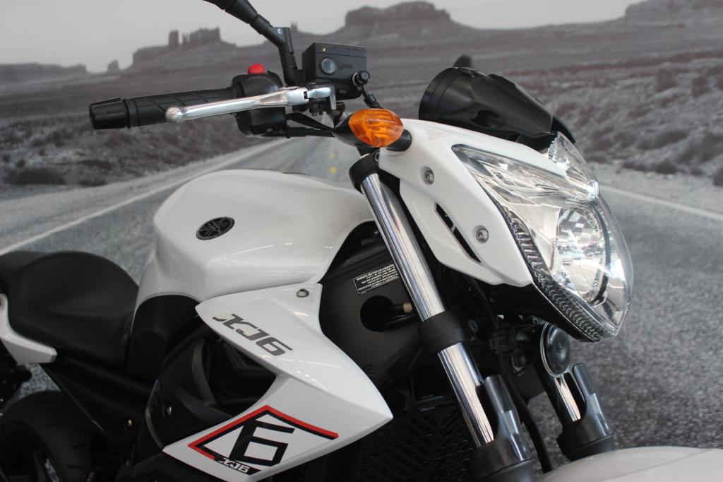 YAMAHA XJ6 N/ABS