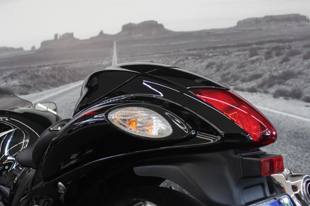 SUZUKI GSX 1300-R HAYABUSA