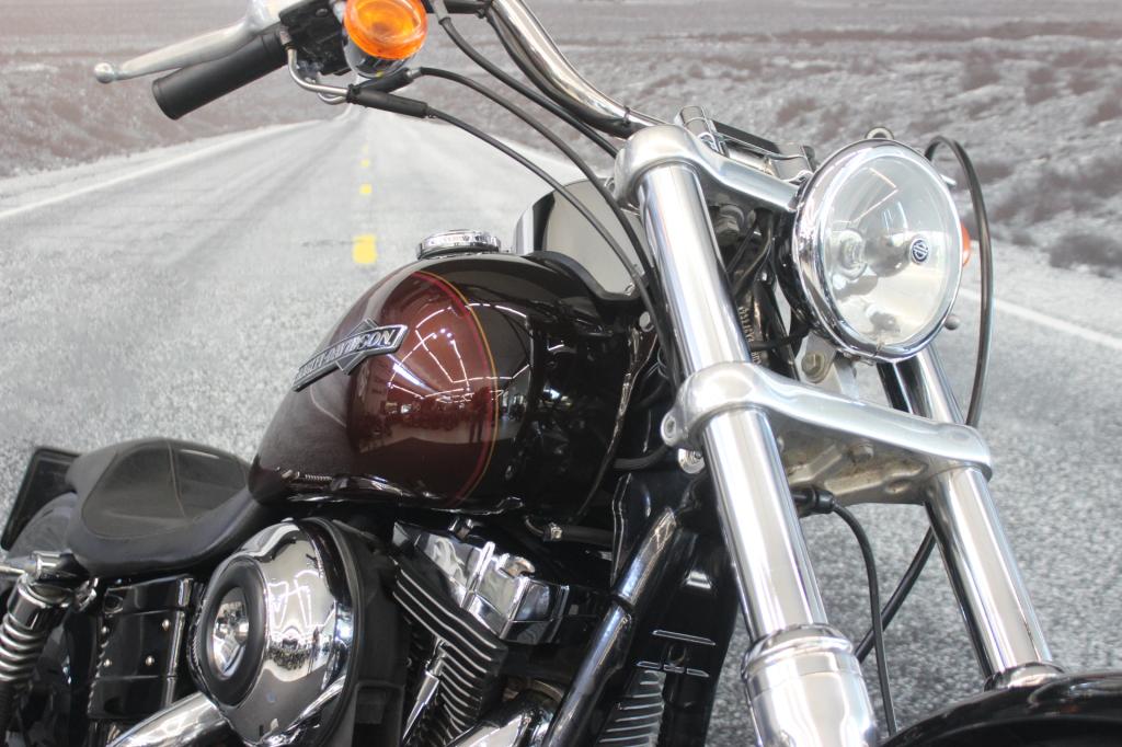 HARLEY-DAVIDSON DYNA SUPER GLIDE CUSTOM