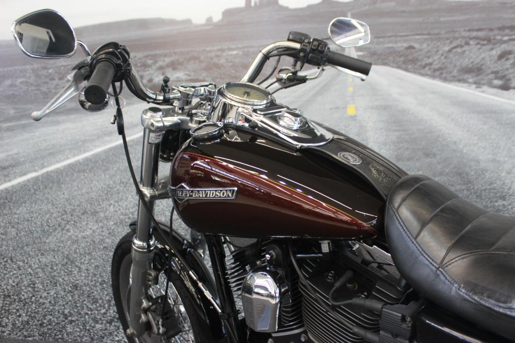 HARLEY-DAVIDSON DYNA SUPER GLIDE CUSTOM