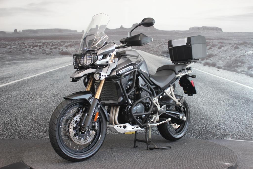TRIUMPH TIGER 1200 XC EXPLORER