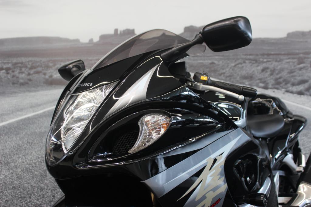 SUZUKI GSX 1300-R HAYABUSA