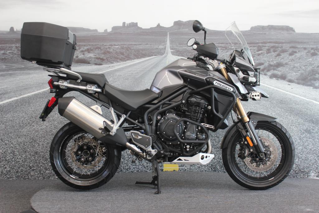 TRIUMPH TIGER 1200 XC EXPLORER