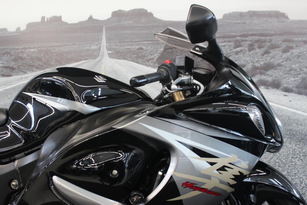 SUZUKI GSX 1300-R HAYABUSA