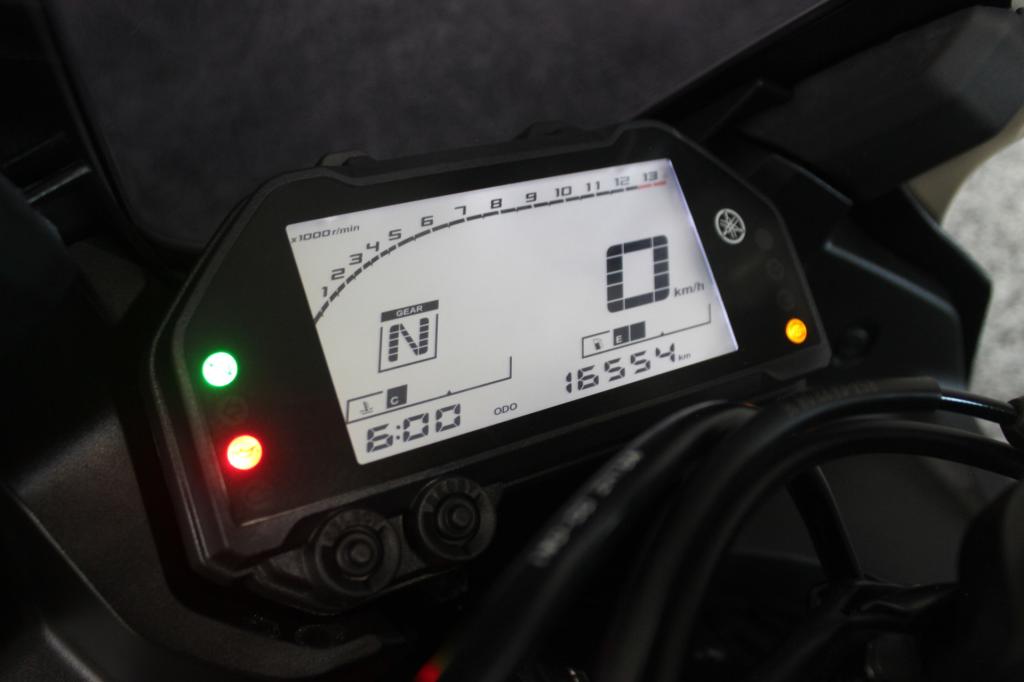 YAMAHA YZF R-3 World GP 60th ANINIVERSARY ED.