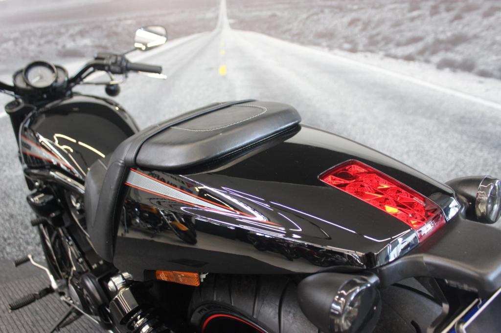 HARLEY-DAVIDSON NIGHT ROD SPECIAL 1250 VRSCDX