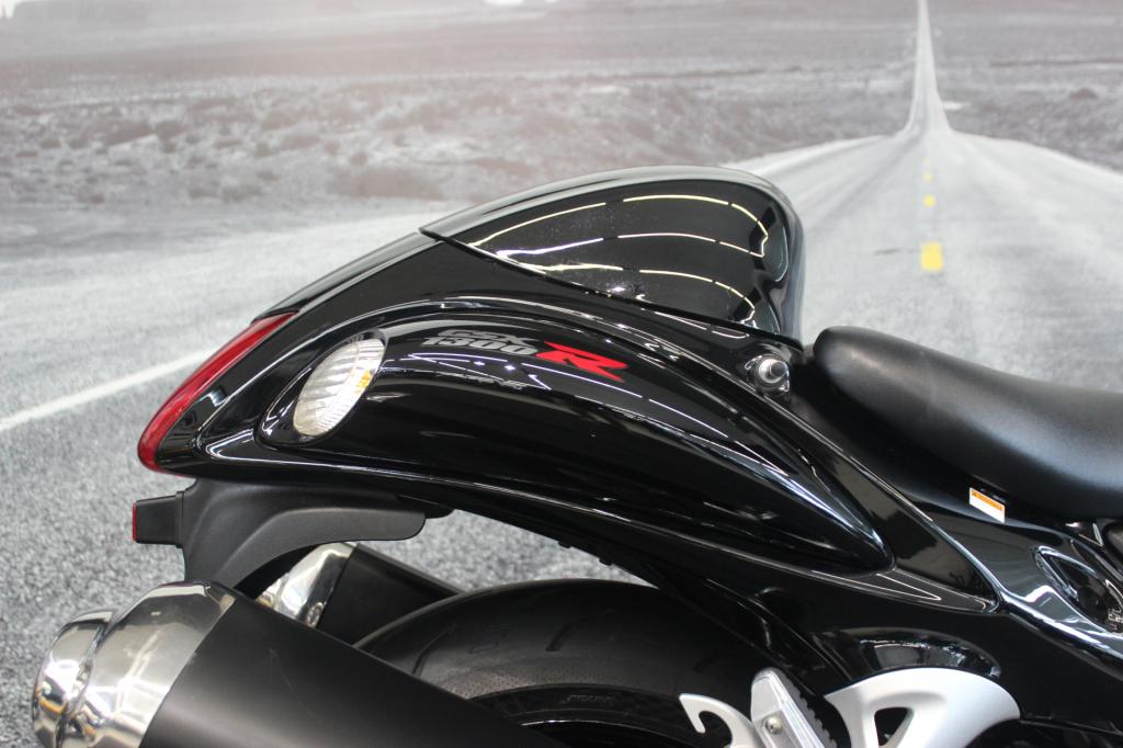 SUZUKI GSX 1300-R HAYABUSA