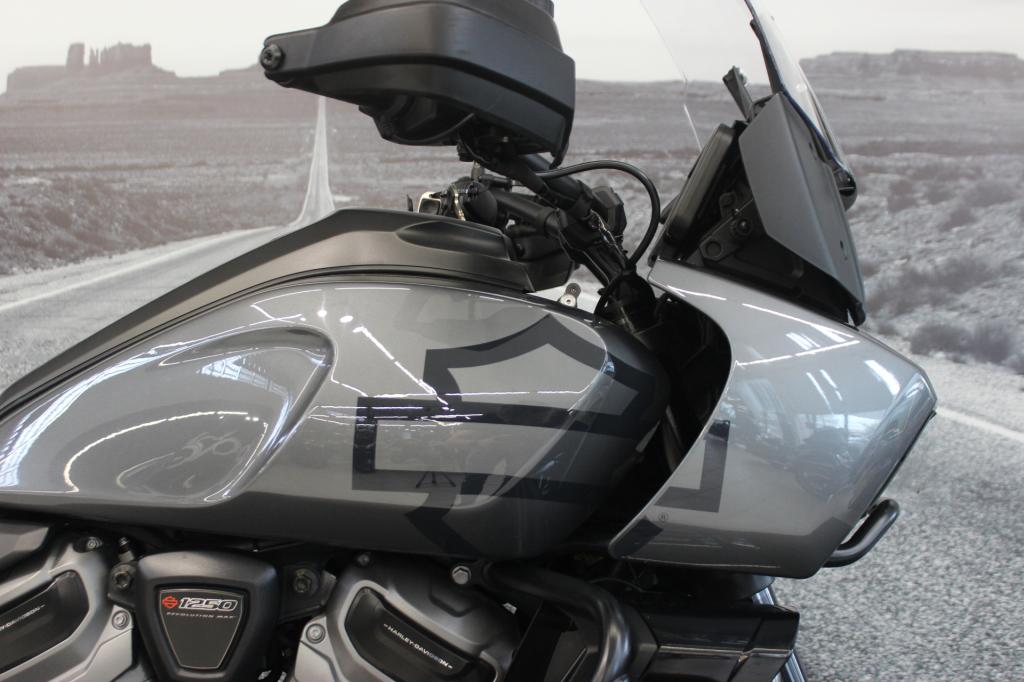 HARLEY-DAVIDSON PAN AMERICA 1250 SPECIAL