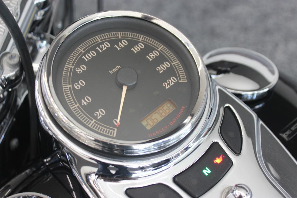 HARLEY-DAVIDSON HERITAGE SOFTAIL CLASSIC FLSTC