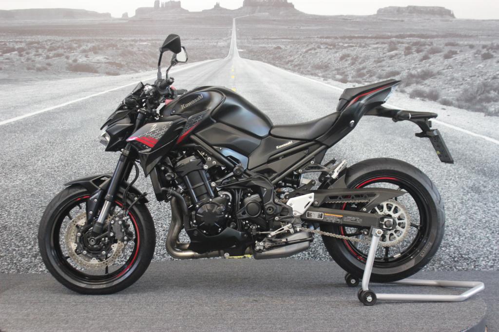 KAWASAKI Z 900