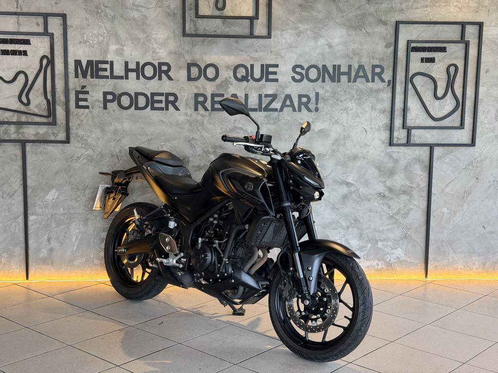 YAMAHA