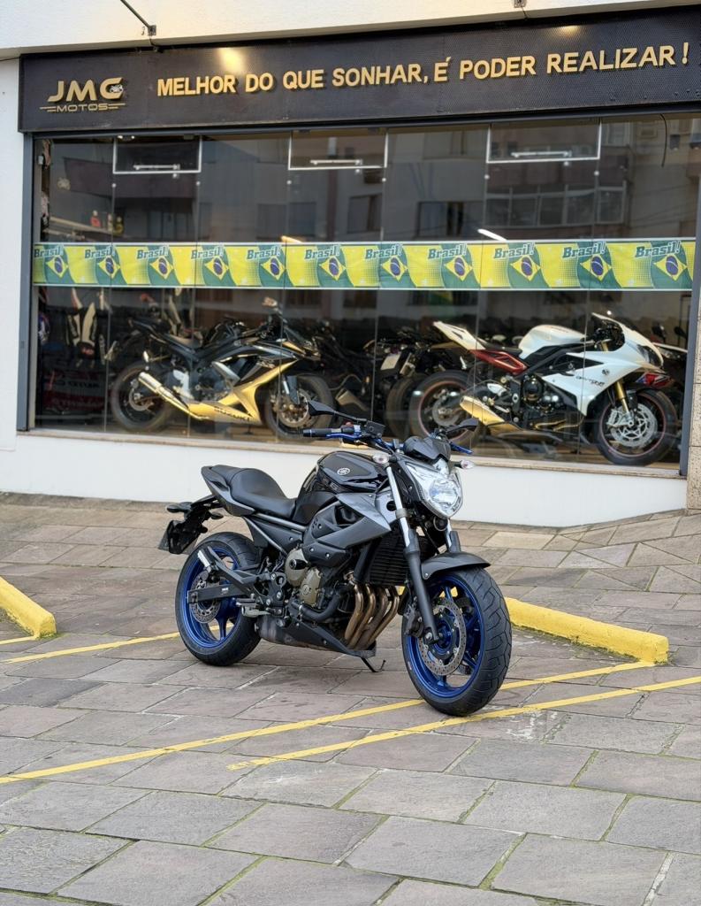 YAMAHA