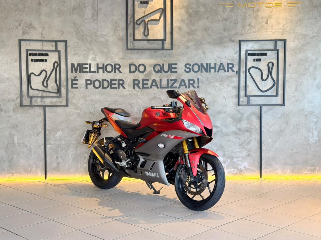 YAMAHA