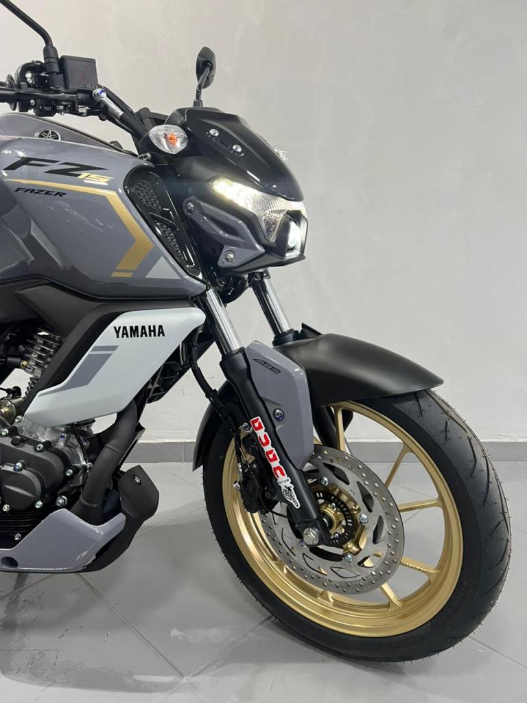 YAMAHA - FZ15 150 FAZER FLEX
