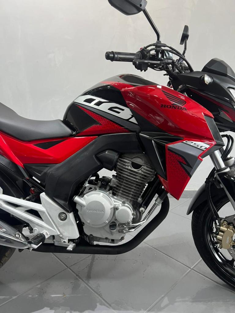 HONDA - CB 250 TWISTER/FLEXONE