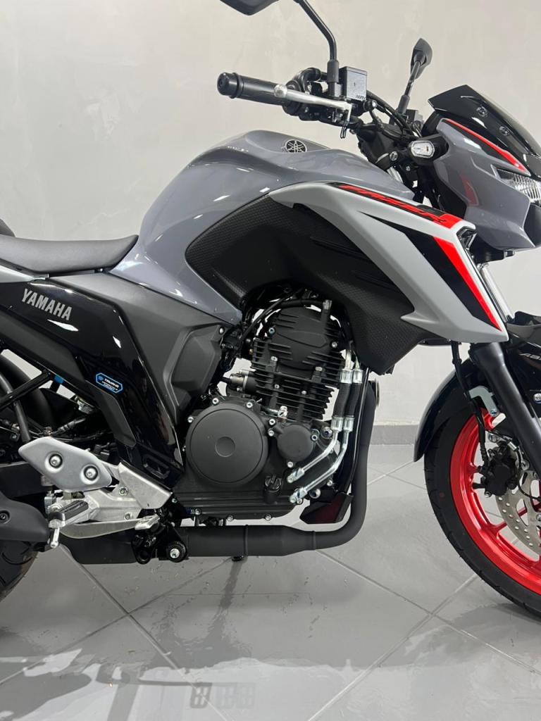 YAMAHA - FZ25 250 FAZER FLEX